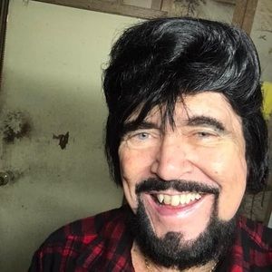 Meet your Posher, Ahsely